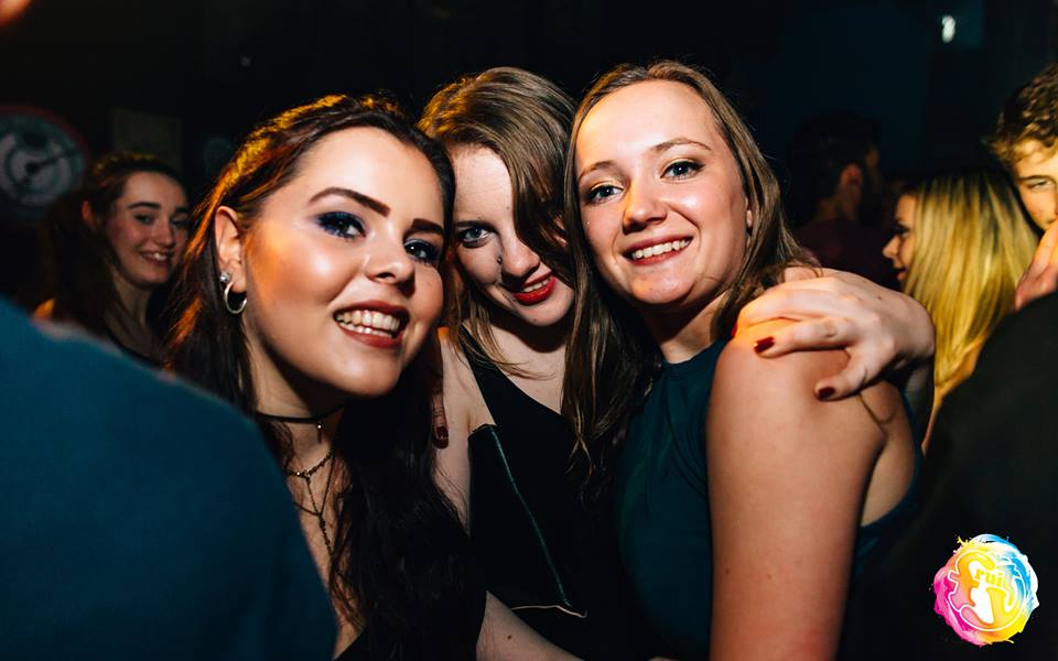 photobomb2