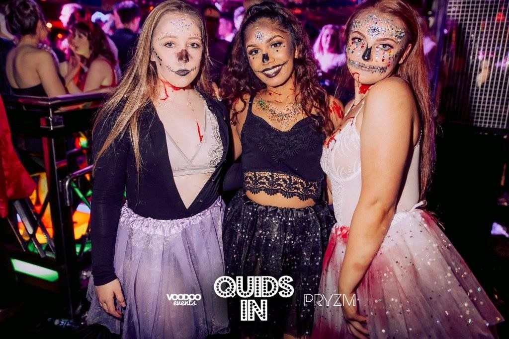 Image may contain: Party, Crowd, Festival, Club, Human, Person, People