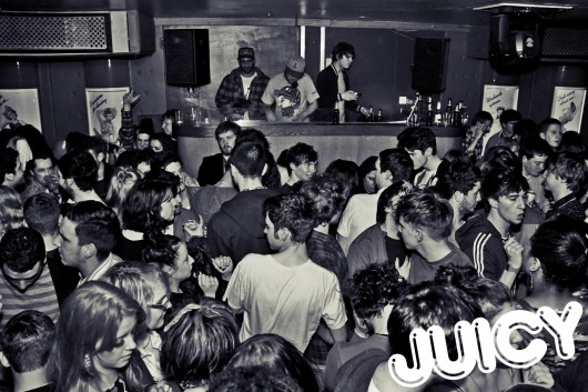 MAGNET-JUICY_00-22-copy