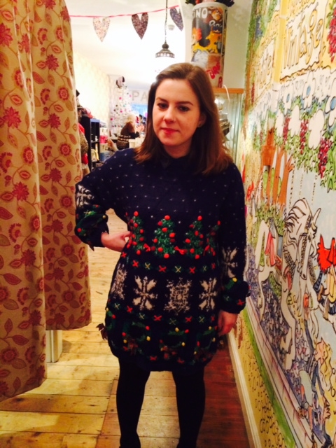 Little Red Vintage: you can tell by my face how I feel about this dress/bow combo