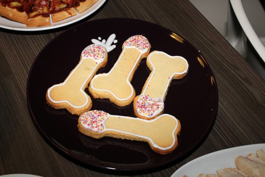 Biscuits for all!