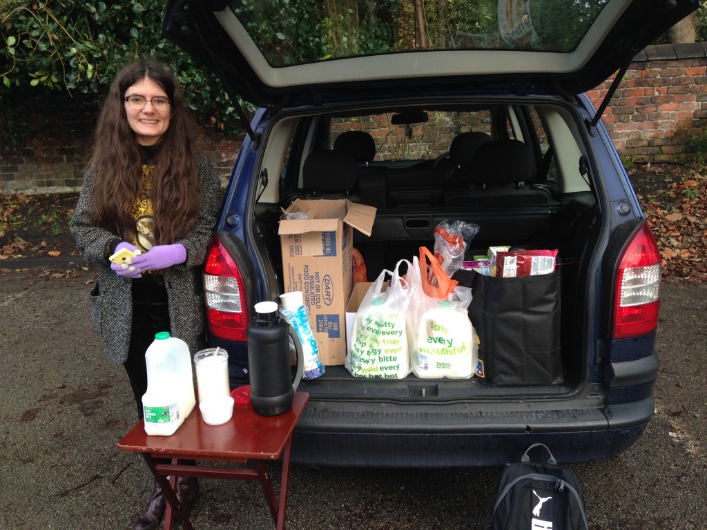 Serving breakfast to refugees