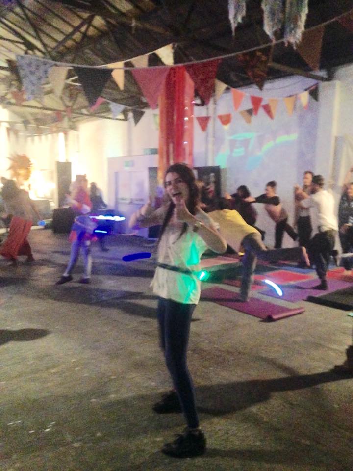 Who doesn't wanna hula hoop at 7am 