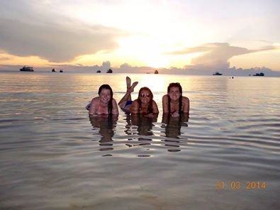 Everyone look at me on my gap year