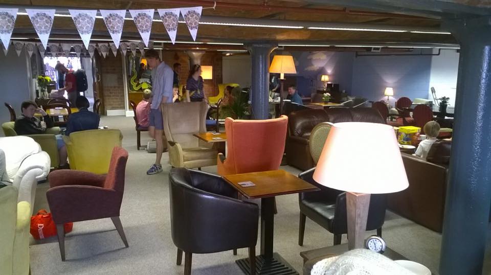 Lamp: decorations fill the place 