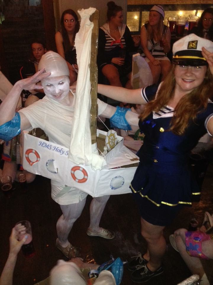 boats and hoes
