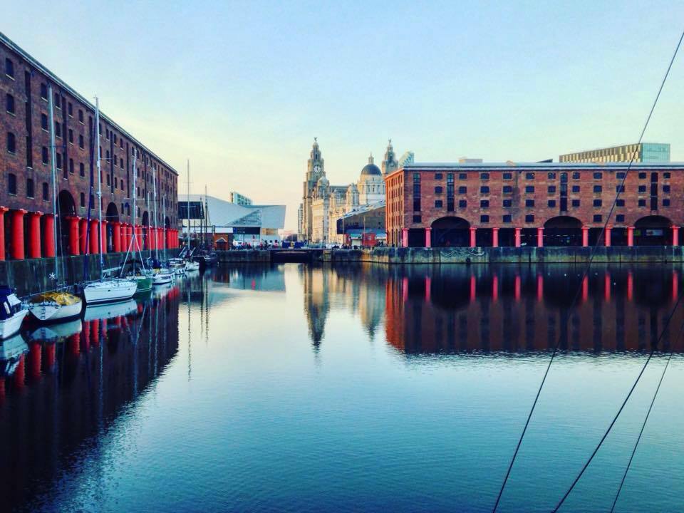 docks liverpool tourist