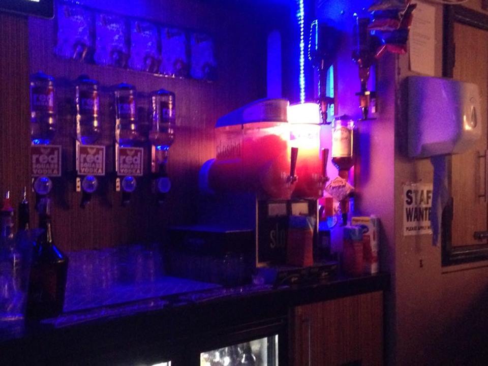 slashes bar