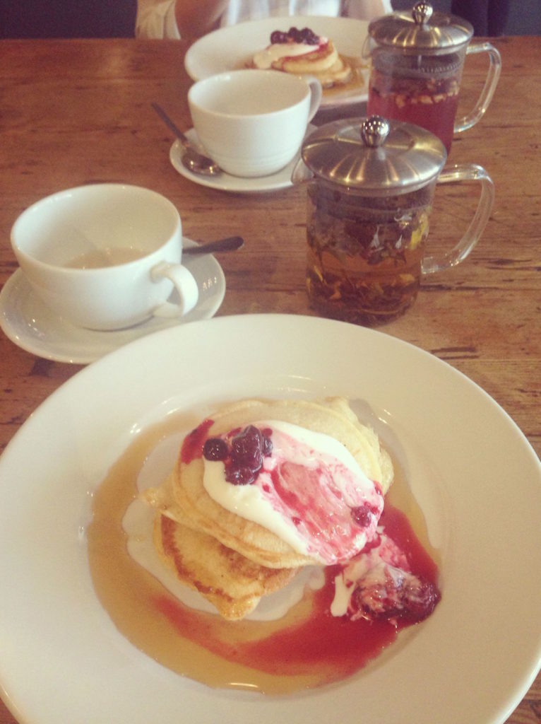Pancakes at Leaf