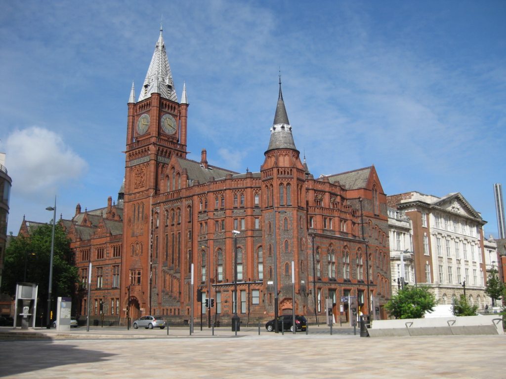 victoria_building_liverpool_2013