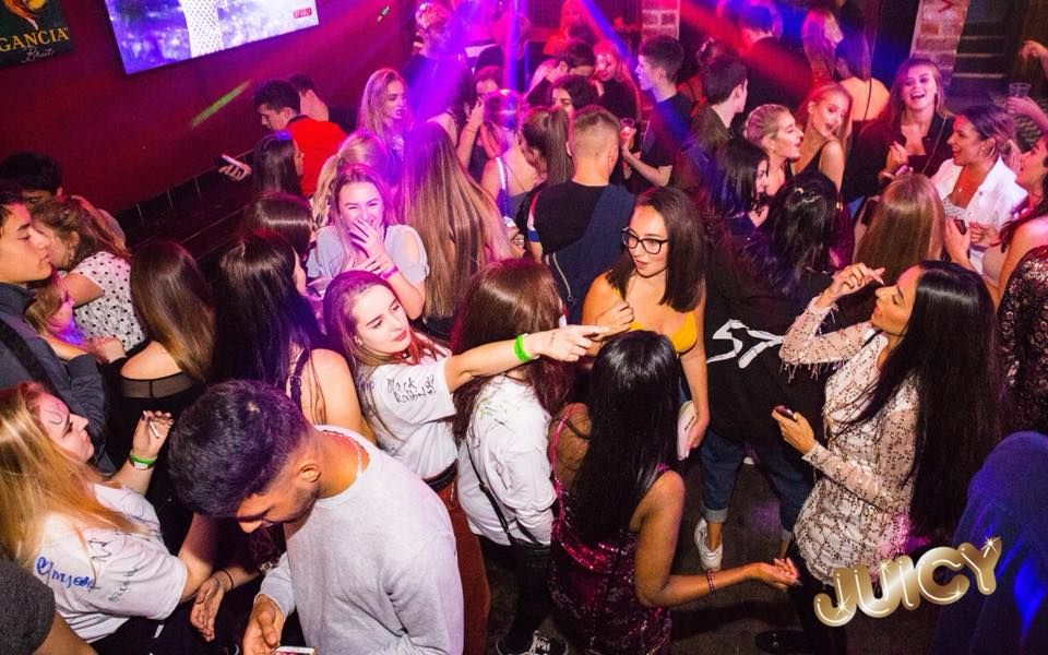 Image may contain: Make Out, Party, Music, Leisure Activities, Night Life, Night Club, Club, Person, People, Human