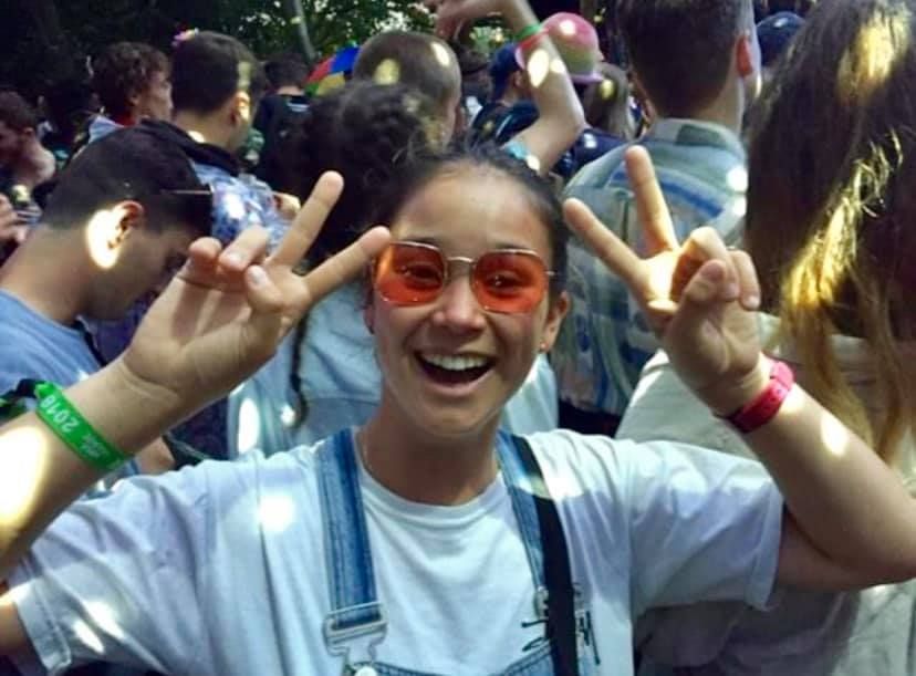 Image may contain: Clothing, Apparel, Finger, People, Festival, Selfie, Portrait, Photo, Photography, Smile, Glasses, Crowd, Audience, Face, Human, Person, Sunglasses, Accessory, Accessories