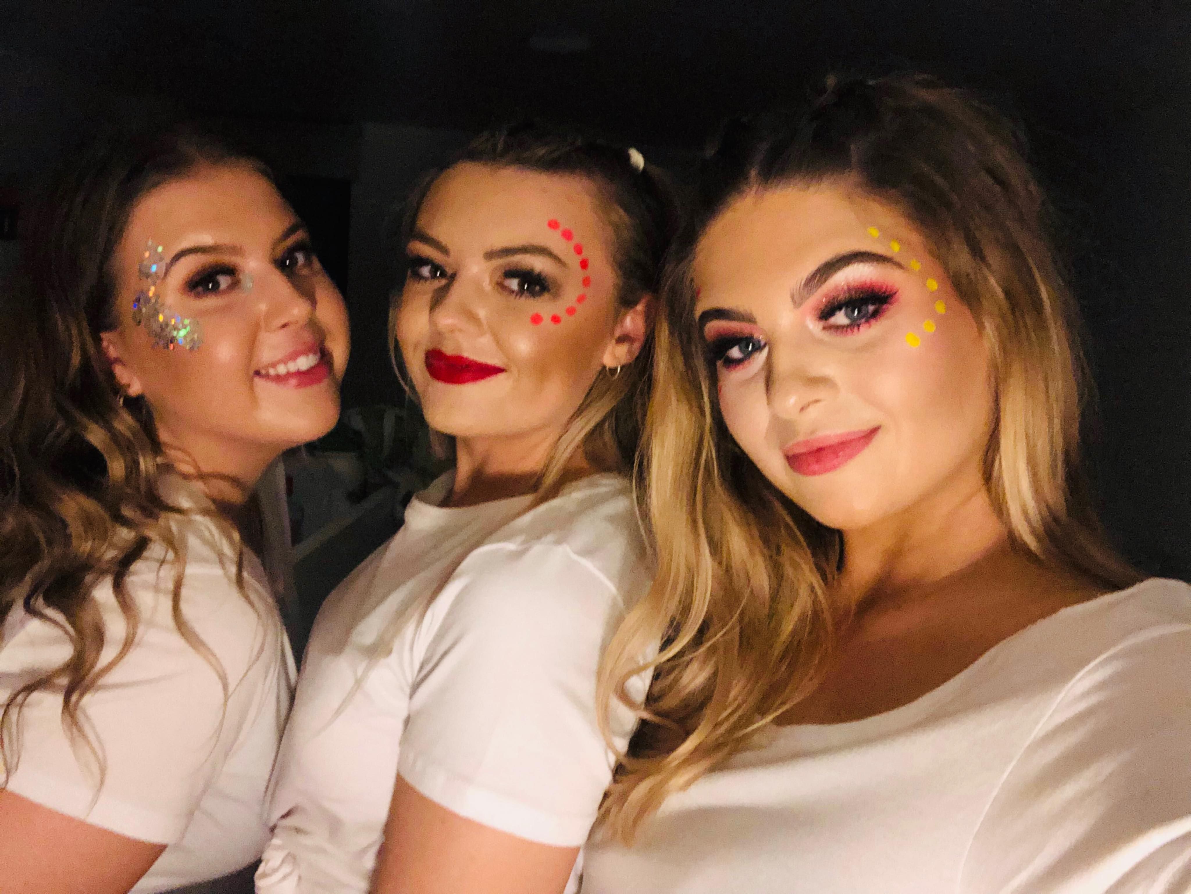 Image may contain: Lip, Mouth, Night Club, Club, Face, Human, Person