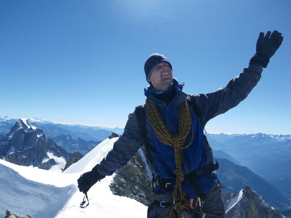 mountaineering sec on the summit of mont blanc