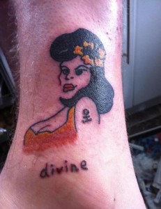 How could anyone not be into ankle tats?