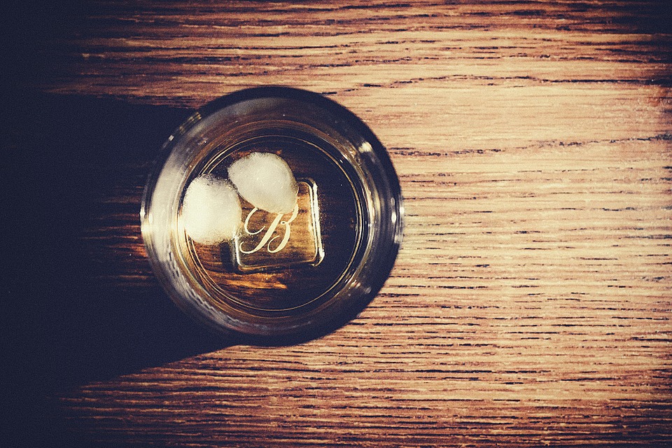 whisky-923262_960_720