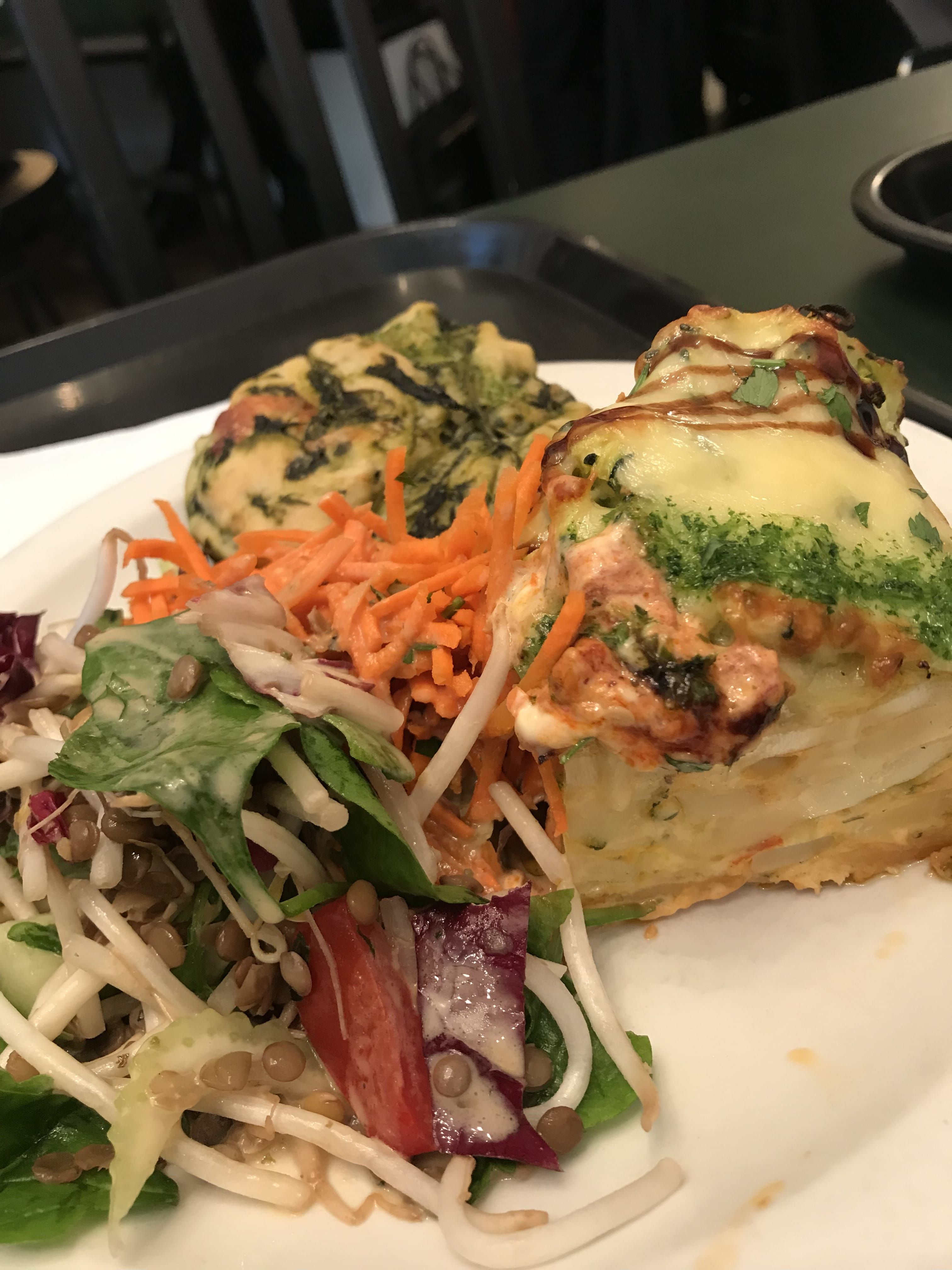 Image may contain: Pasta, Meal, Vegetable, Sprout, Seasoning, Food, Produce, Plant