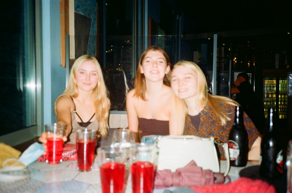 friends, London pubs