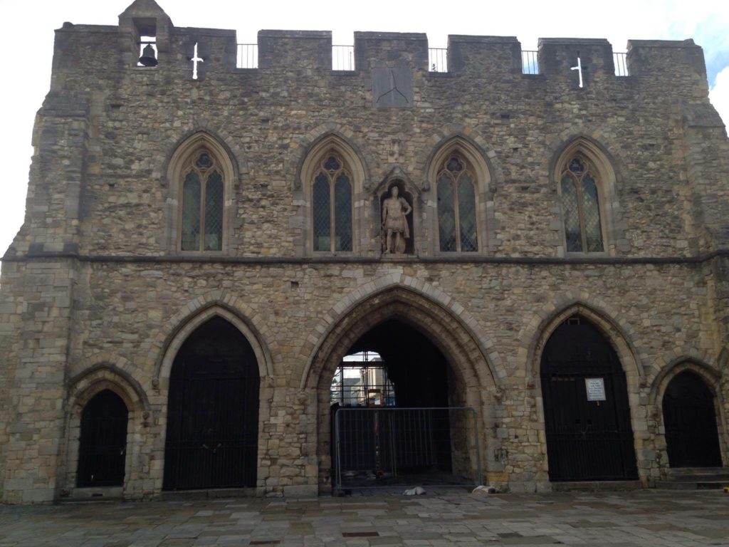 TAB bargate