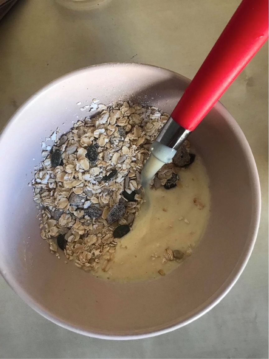 Image may contain: Bowl, Cooking Batter, Creme, Ice Cream, Dessert, Cream, Spoon, Cutlery, Oatmeal, Breakfast, Food