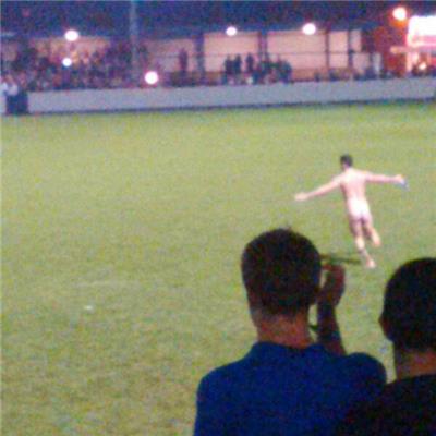 Varsity streaker
