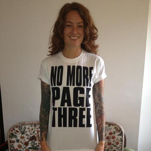 supporter-in-tee