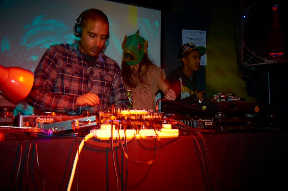 Bass DJ