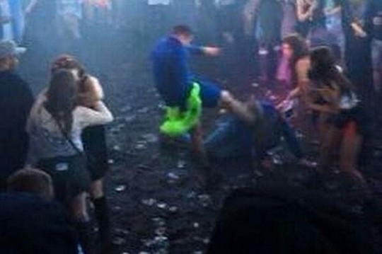 Parklife-Head-Kick