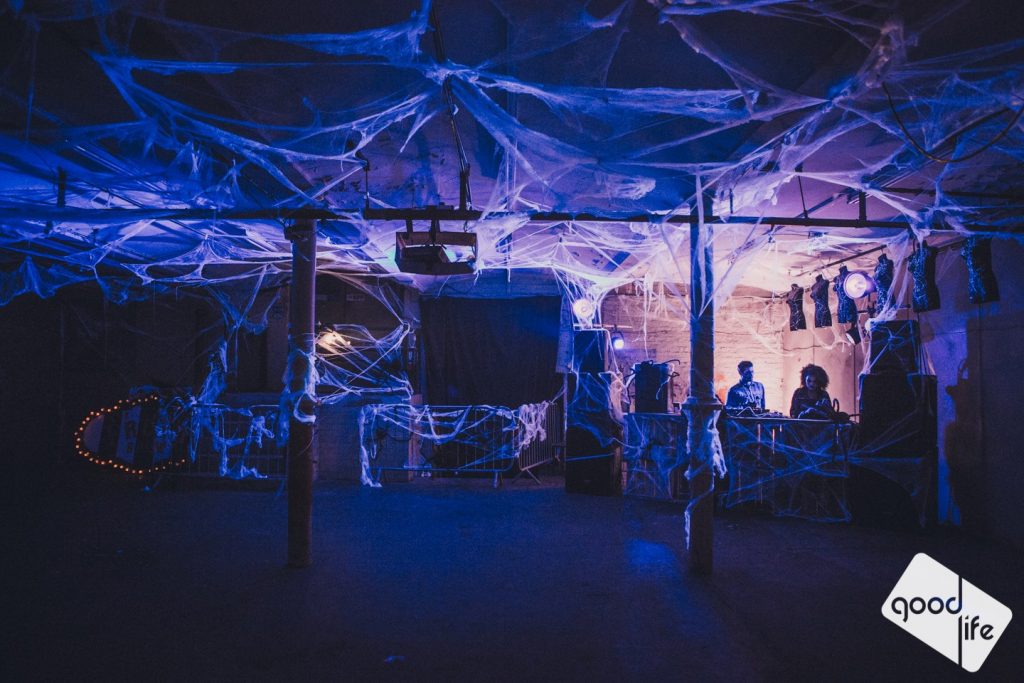 mantra warehouse 6