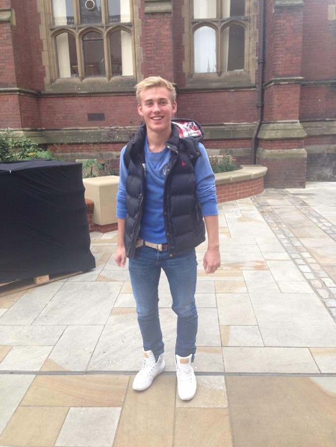 Name: Joe Year: 2 Course: English Language