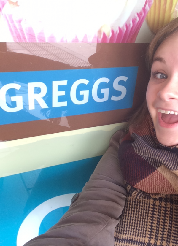 greggs-sign-e1460901724840