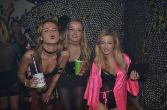 Image may contain: Woman, Girl, Female, Night Life, Night Club, Club, Drink, Beverage, Alcohol, Party, Person, People, Human