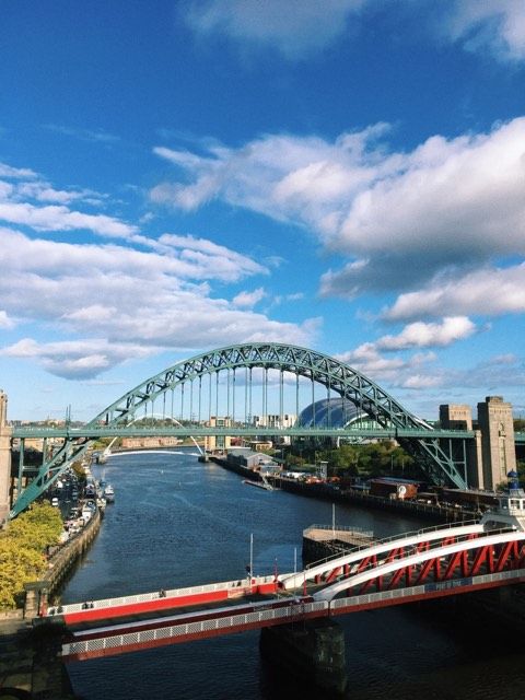 Image may contain: Bridge, Arch Bridge, Arch, Arched, Architecture, Building