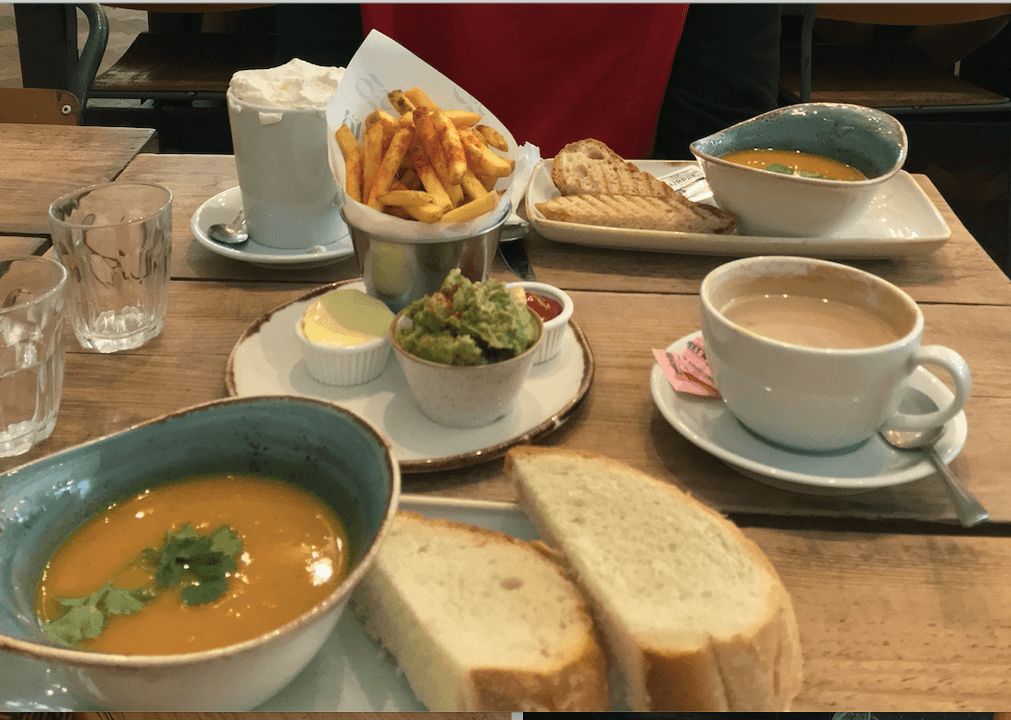 Image may contain: Fries, Saucer, Pottery, Food, Bread