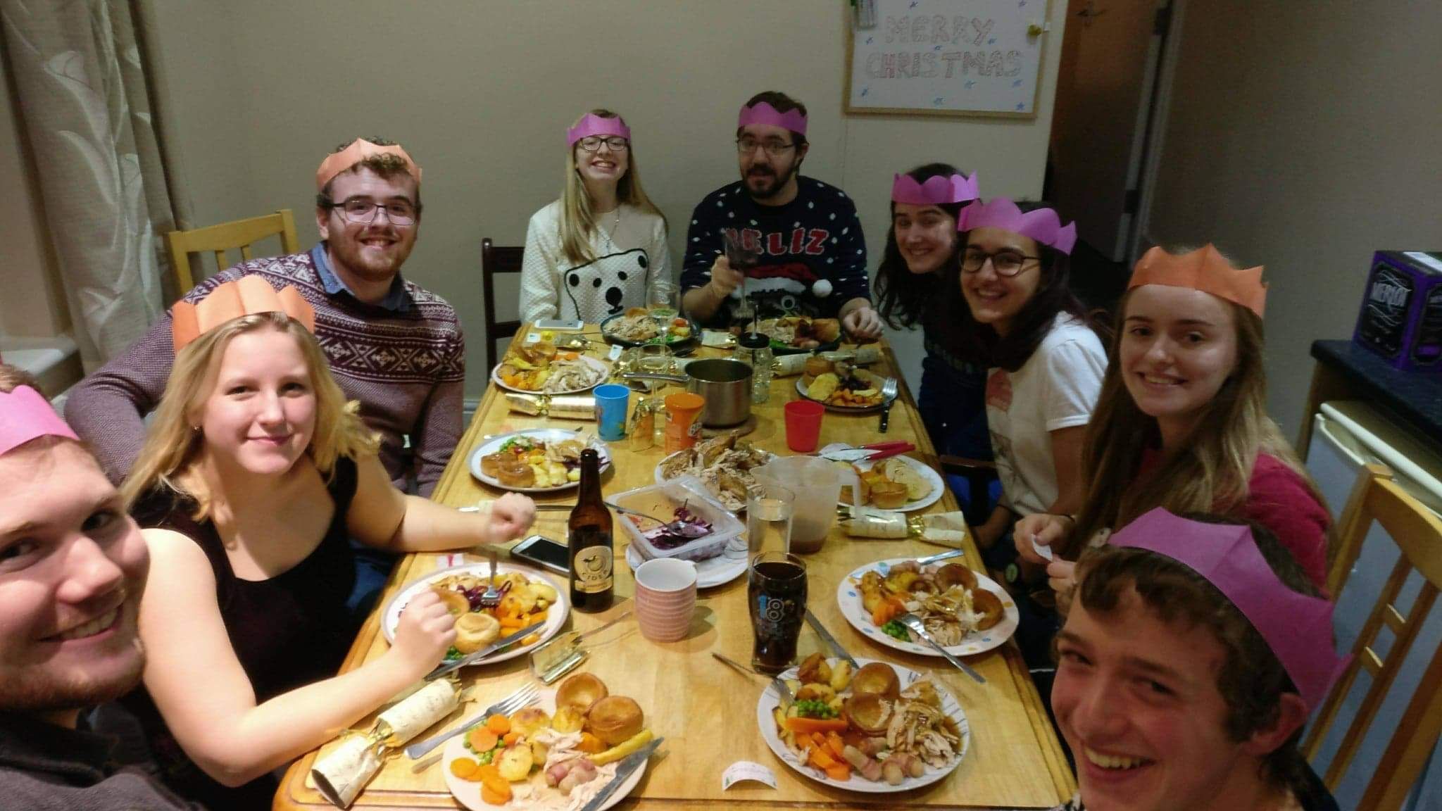 Image may contain: Supper, Dinner, Face, Room, Indoors, Buffet, People, Chair, Cafeteria, Lunch, Dish, Table, Dining Table, Restaurant, Furniture, Food, Meal, Human, Person
