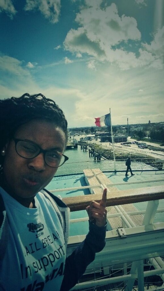 Bonjour to France from Anita and Jack