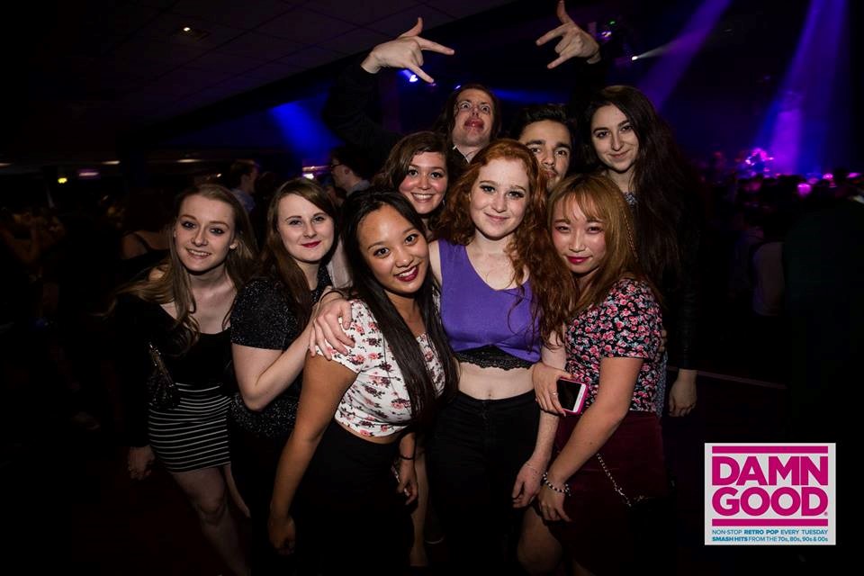 photobomb 1