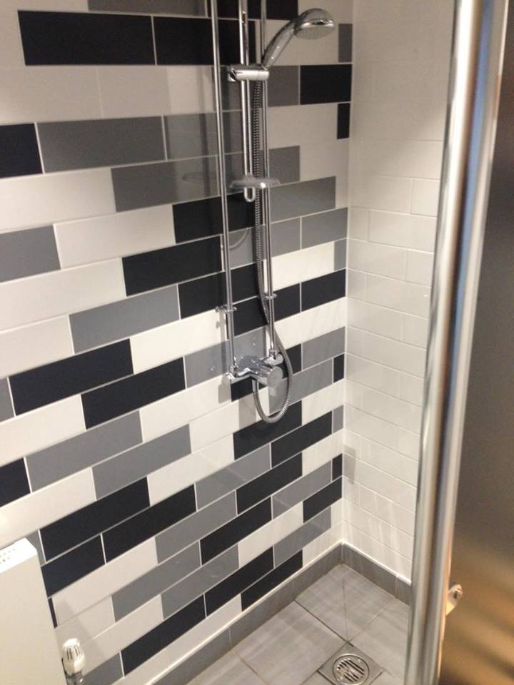 brb popping for a lil shower before the stats lecture x