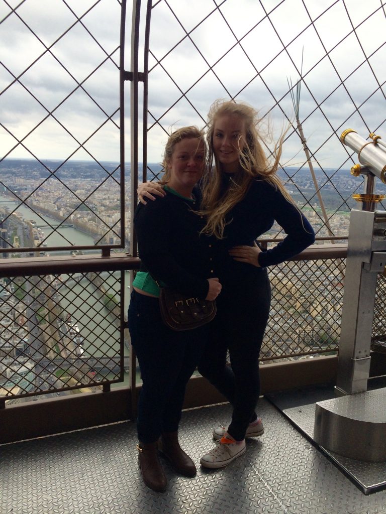 paris-twins