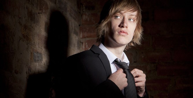 Daniel-Sloss_web1-668x341