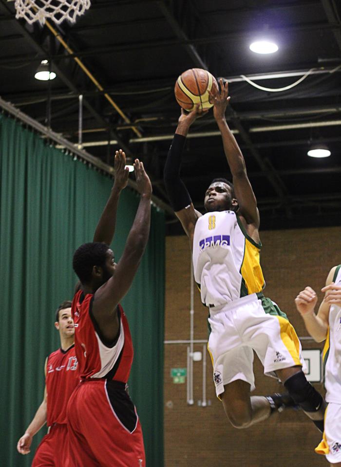 ibey-agbaje-mens-basketball