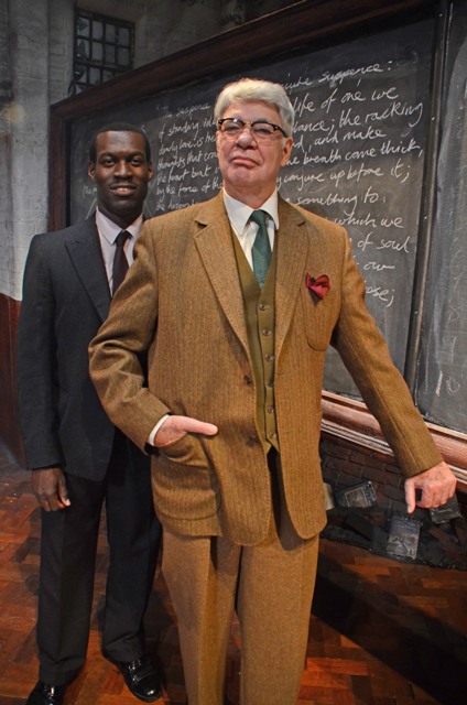 Starring Matthew Kelly- he's got stars in his eyes