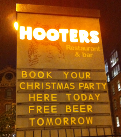 Hooters 1