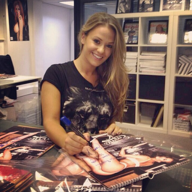 emma calendar sign