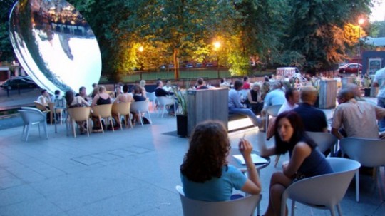 The Cast Bar patio complete with Sky Mirror