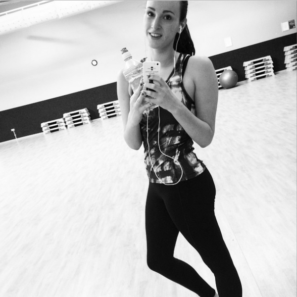 Gym selfies are a must for a body builder