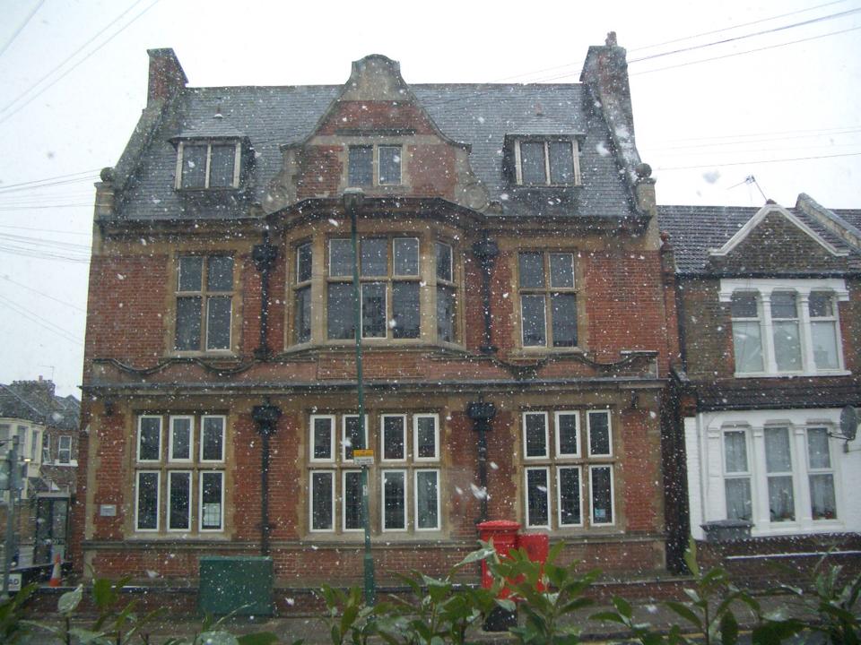 kensal rise library in the snow