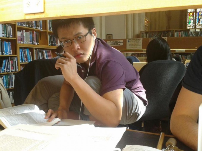 This man needs a 2.1 to get his job, please don't make it harder than it already is