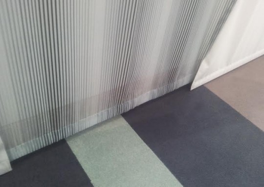 The carpet is light blue and dark blue geddit?!
