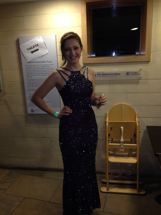 This dress extenuates this lady in all the right places!